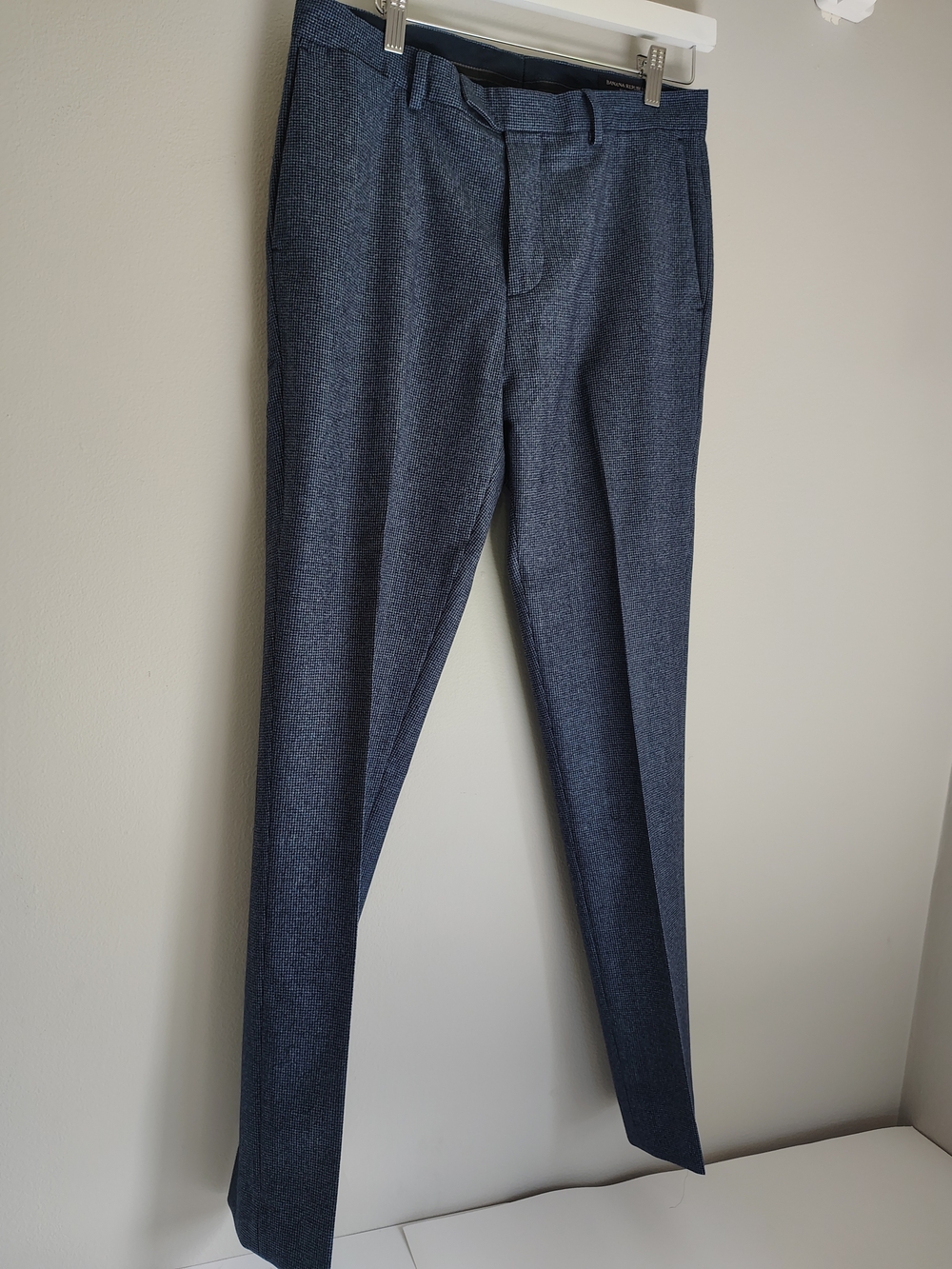Banana Republic Marzotto Mills Wool Men's Dress Pants in Dark Blue Slim Fit